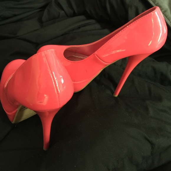 Pink Platform Pumps - Picture 2 of 3