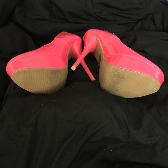 Pink Platform Pumps - Picture 3 of 3