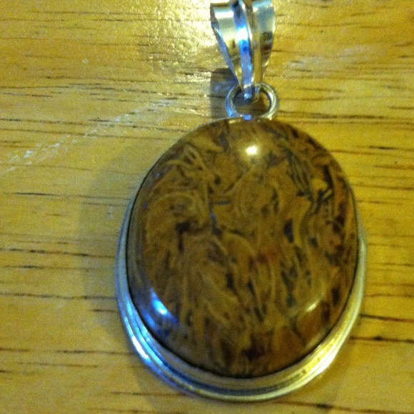Waves yellow jasper pendent