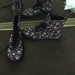 Floral Print Doc Marten's