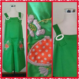 Vintage 1970 Green Jumper  Mushroom Appliques