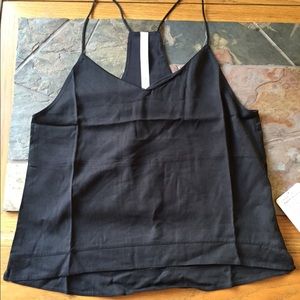 Lululemon wake and flow camisole size 8