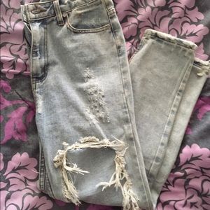 UNIF distressed Twerk Jean sz 27