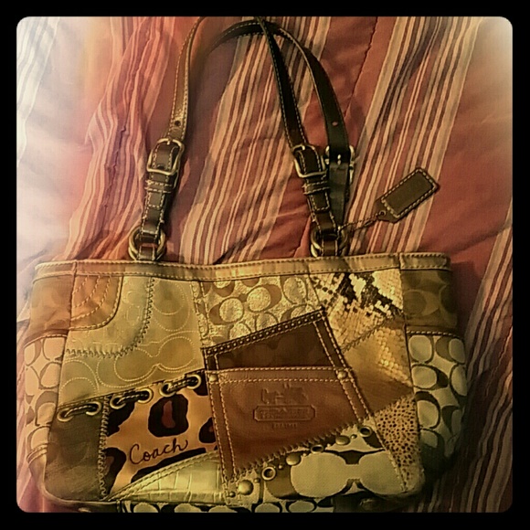 Coach Handbags - Coach bag