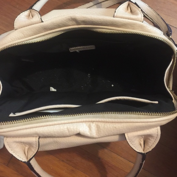 Purse - Picture 2 of 2