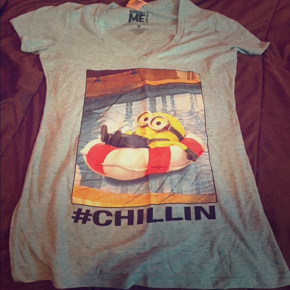 Minions v-neck t-shirt