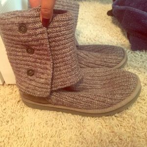 grey knit ugg boots