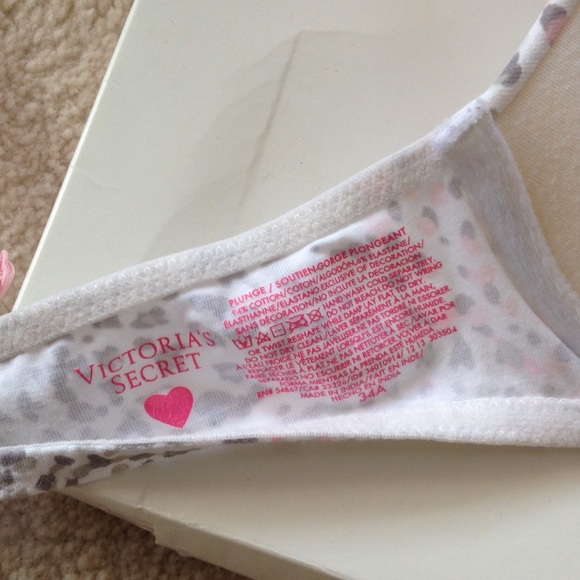 ❌SOLD❌NWOT Feminine Cheetah Patterned VS Bra - Picture 3 of 3