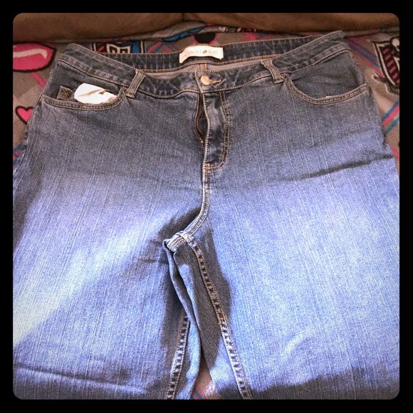 Excellent blue jeans