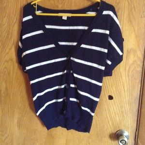 Navy blue & white cardigan 🔴