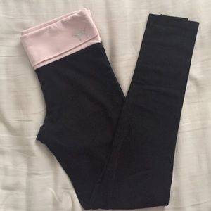VS PINK yoga leggings