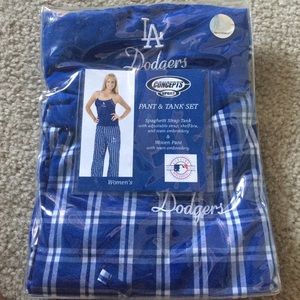Dodger's women's pajamas.