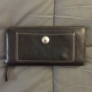 MUST SELL 100% Authentic Coach wallet