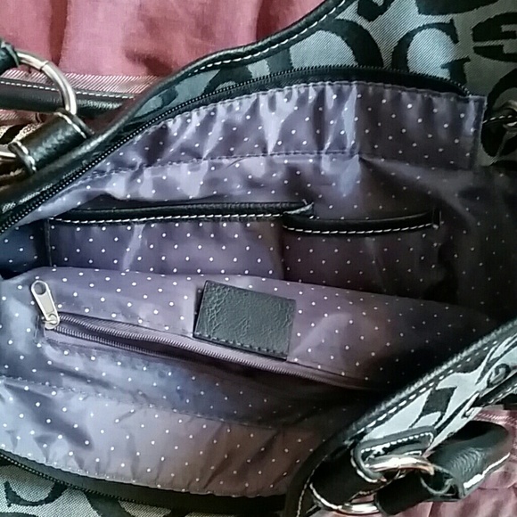 Guess shoulder bag - Picture 4 of 4