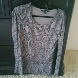 Printed Long sleeve Top