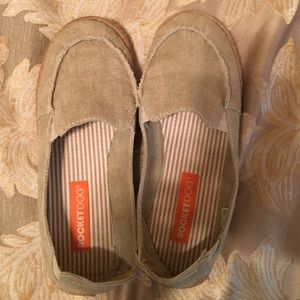 Rocket Dog slip on Toms-like shoes