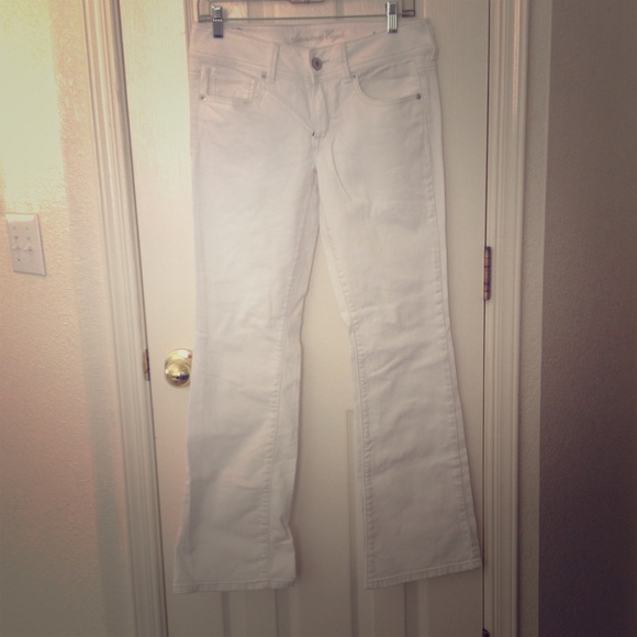 American eagle white jeans
