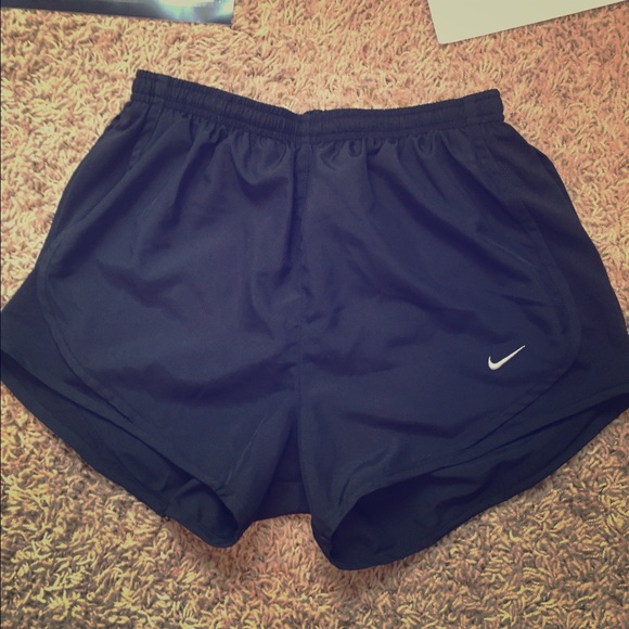 Small black nike running shorts
