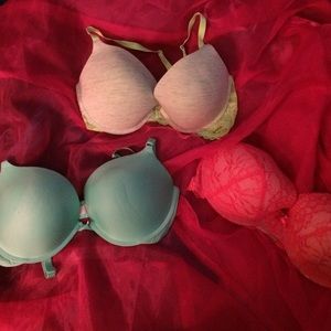 Lot of 3 bras