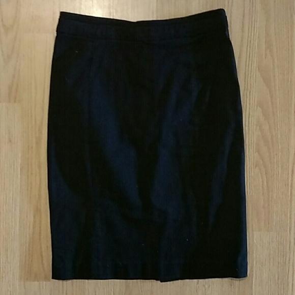 H&M Black pencil skirt