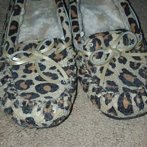 Leopard print moccasins size M (7-8)