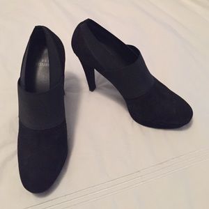 Stuart weitzman suede bootie