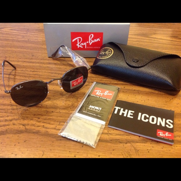 Ray Ban Sold🚫 - Picture 2 of 3