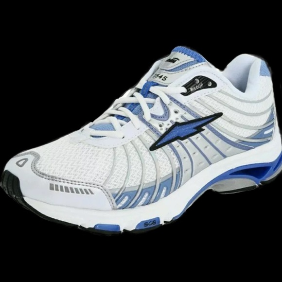 Avia Sneakers "Quest" Size 7.5