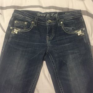 Grace in LA jeans. Worn at most 5 times.