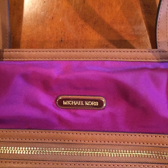 Michael Kors Purse - Picture 2 of 4