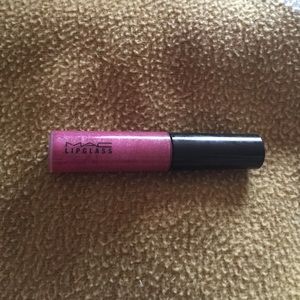 LE Mac lipgloss