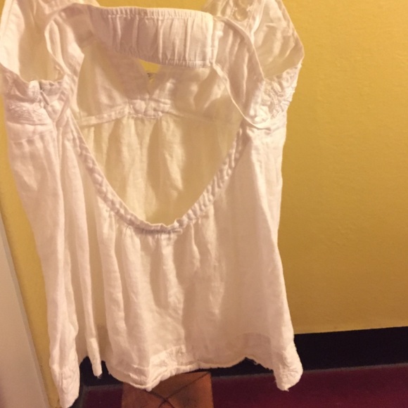 Guess - Picture 2 of 3