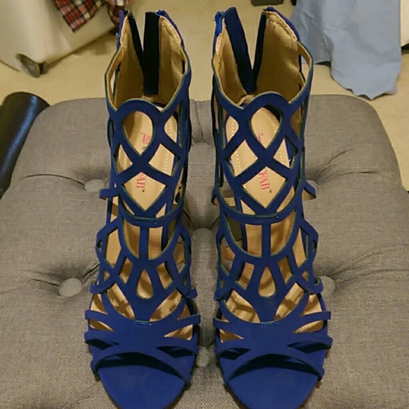 Brand new blue sandal heels