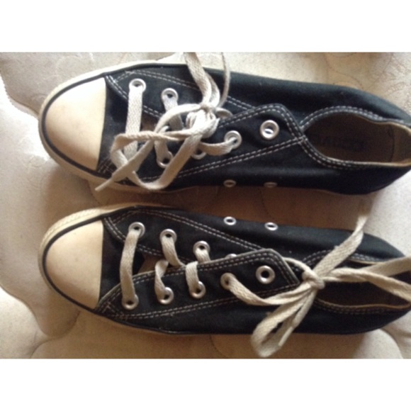 black low converse 💀