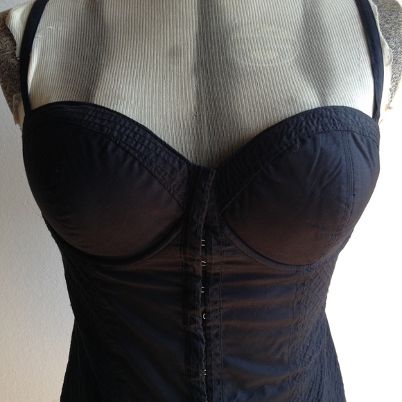 Guess top - Picture 2 of 3
