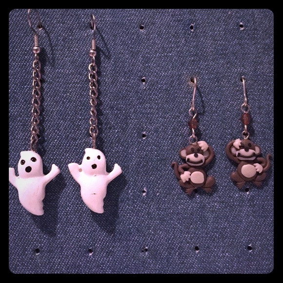 Animated Dangling Earrings