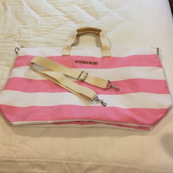 Victoria's Secret overnight duffle travel bag