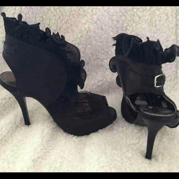 **SOLDBlack ruffle buckle open toe/open heel pumps - Picture 2 of 2