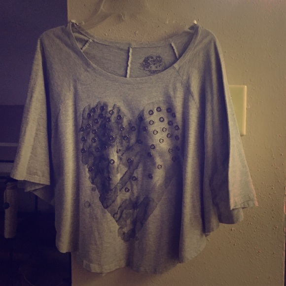 Studded heart tent shirt