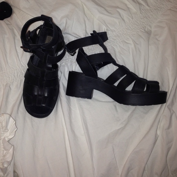 Steve Madden sandals