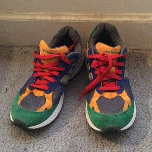 Color New Balance 99O's