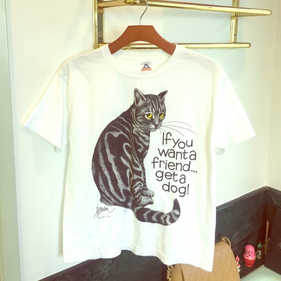 Allstyle Apparel Activewear Tops - Cute graphic t-shirt!