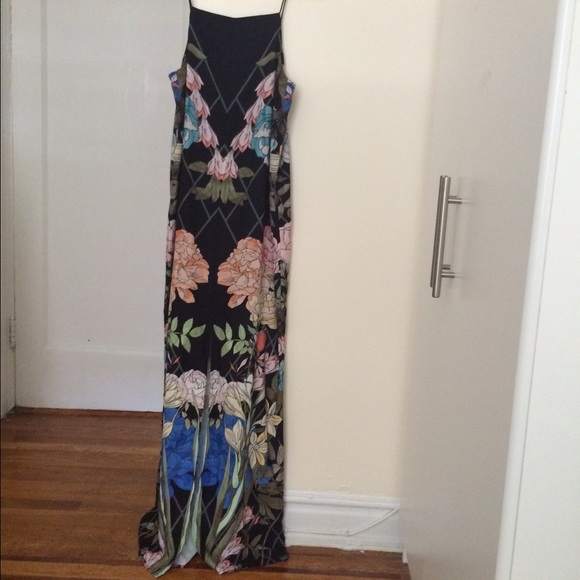 Keepsake GET EVEN MAXI DRESS - Picture 3 of 3