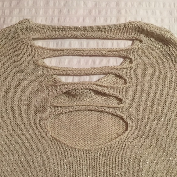 Cutout Sweater RESERVED for @angelita123 - Picture 2 of 4