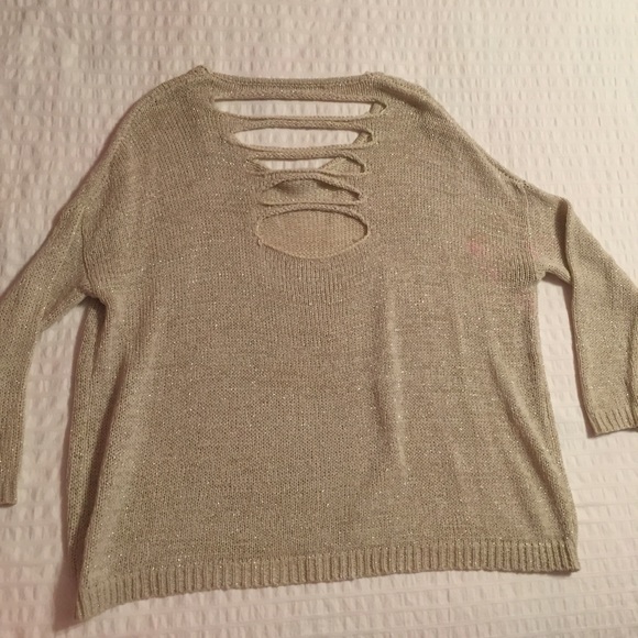 Cutout Sweater RESERVED for @angelita123 - Picture 4 of 4