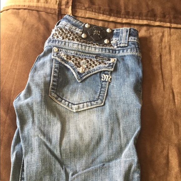 Miss Me Bermuda shorts