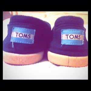 AMAZING DARK BLUE TOMS