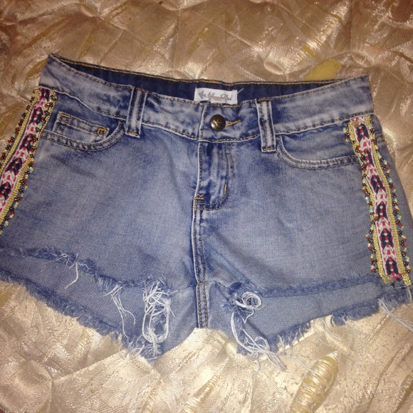 Shorts - Picture 2 of 2