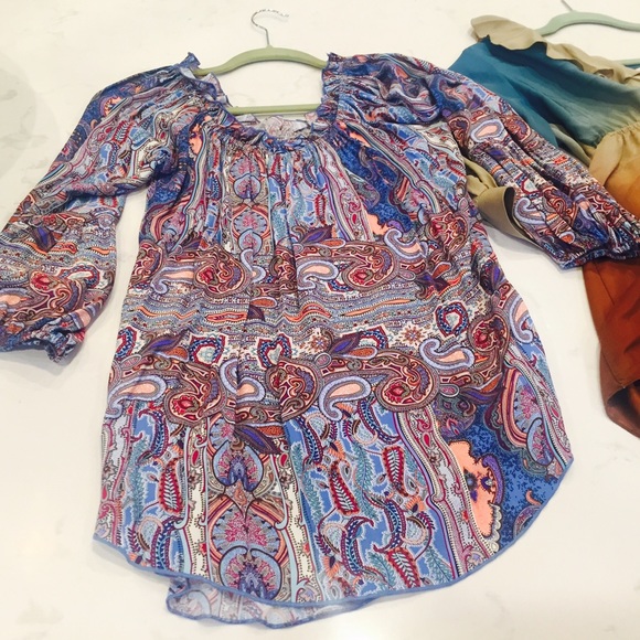 Loco Lindo Peasant Blouse