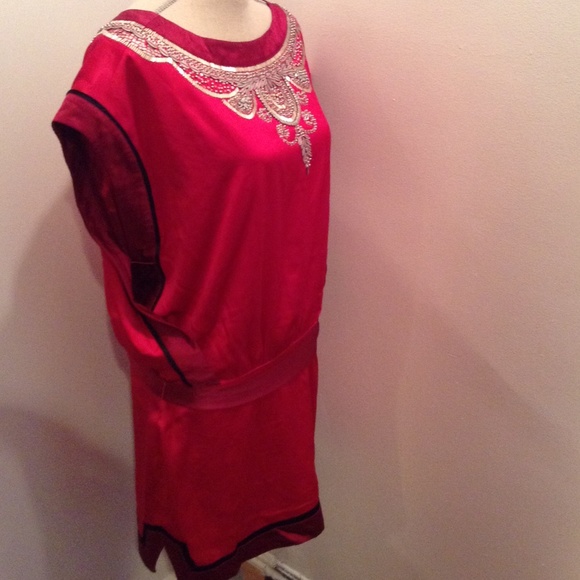 Bebe dress